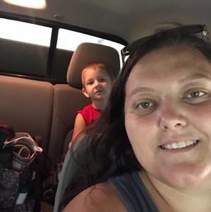 Meet your Posher, Lauren